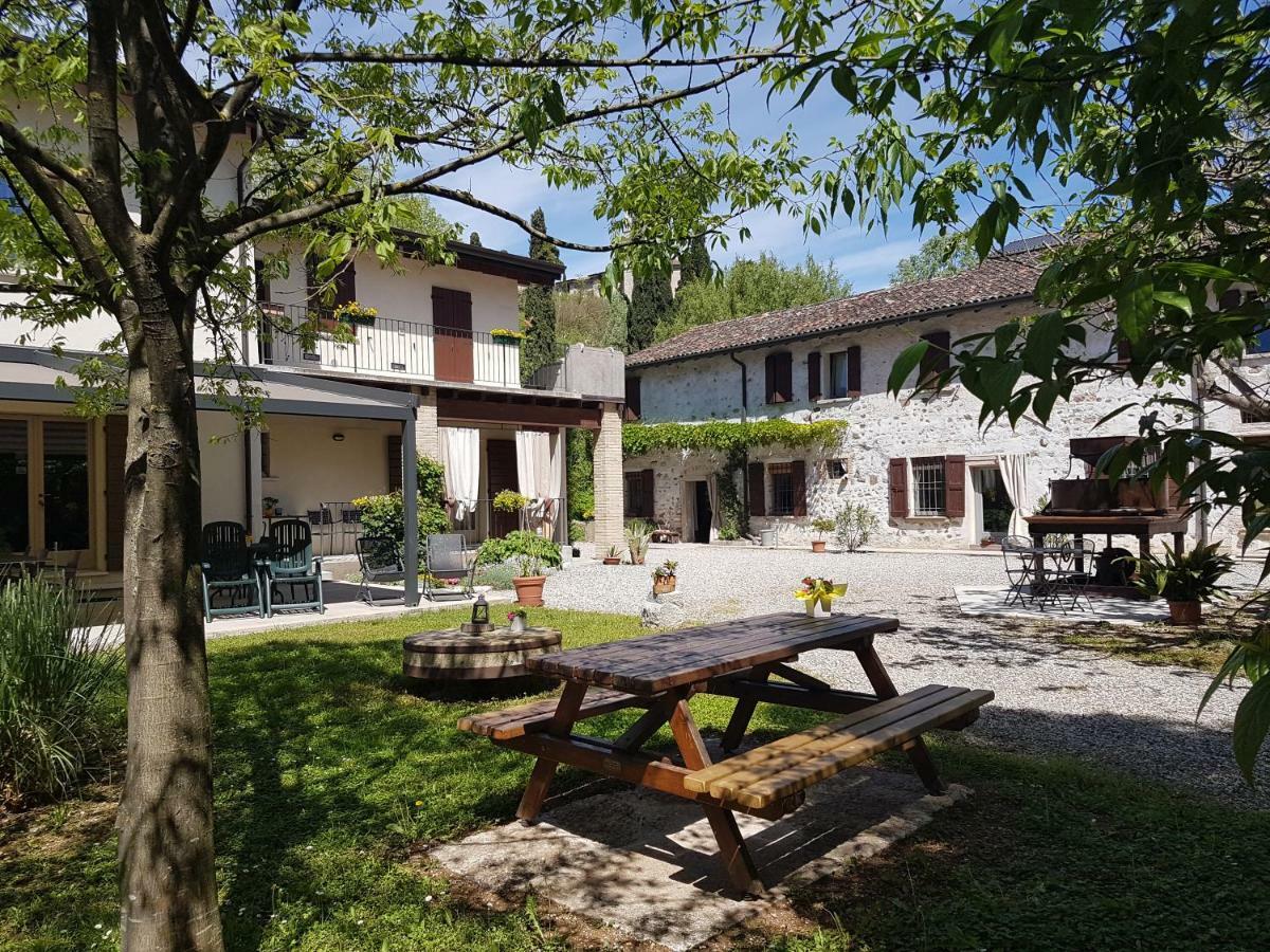 L'Isolo B&B E Case Vacanza 몬잠바노 외부 사진