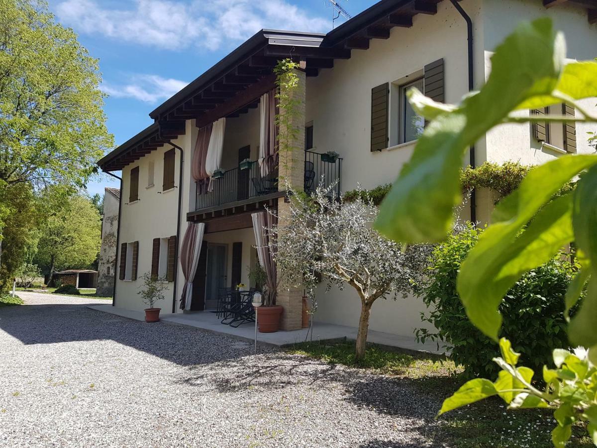 L'Isolo B&B E Case Vacanza 몬잠바노 외부 사진
