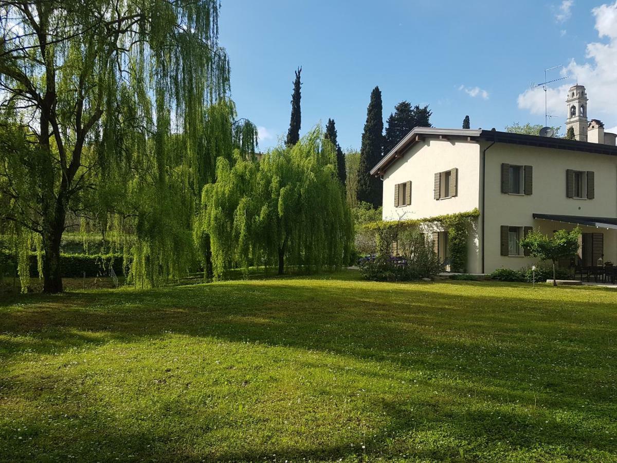 L'Isolo B&B E Case Vacanza 몬잠바노 외부 사진