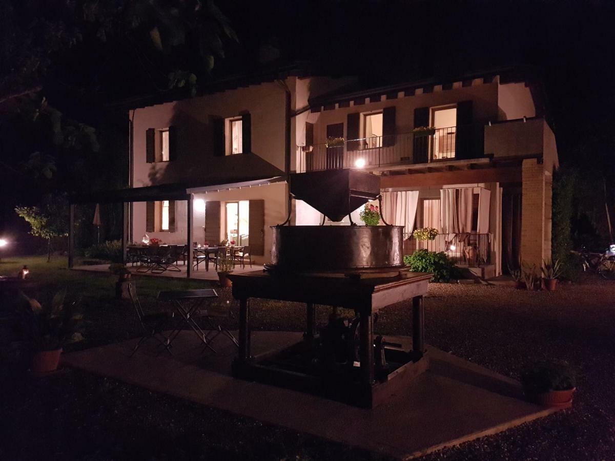 L'Isolo B&B E Case Vacanza 몬잠바노 외부 사진