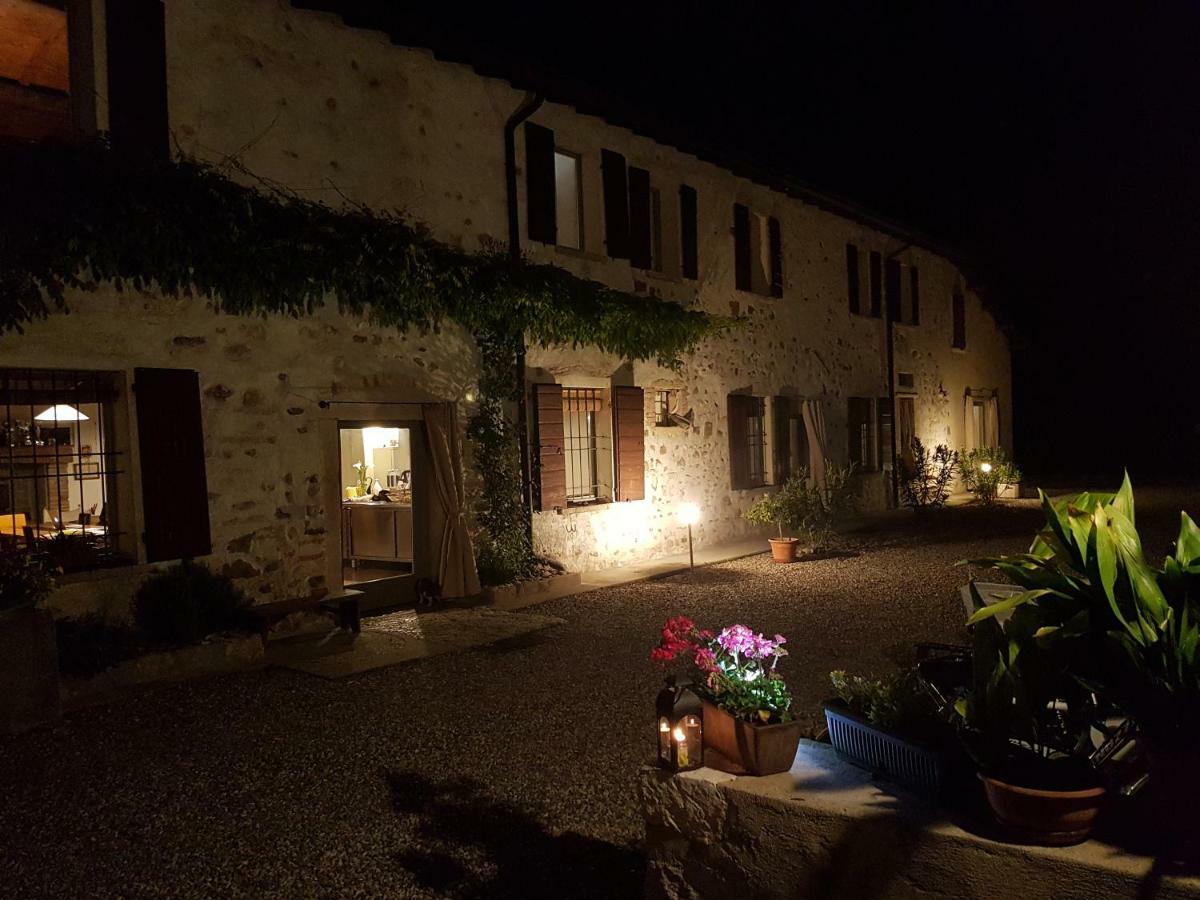 L'Isolo B&B E Case Vacanza 몬잠바노 외부 사진