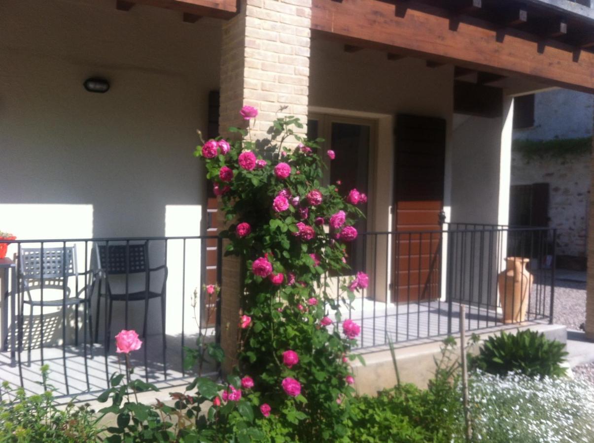 L'Isolo B&B E Case Vacanza 몬잠바노 외부 사진